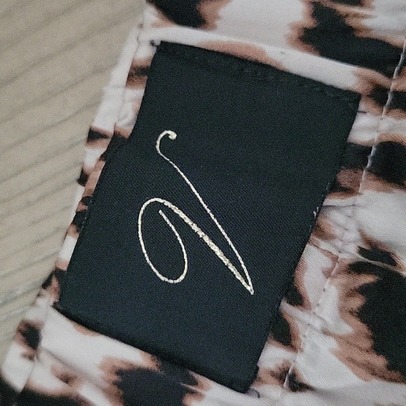 Victoria Secrets Leopard Print PJ Shorts - Picture 4 of 5